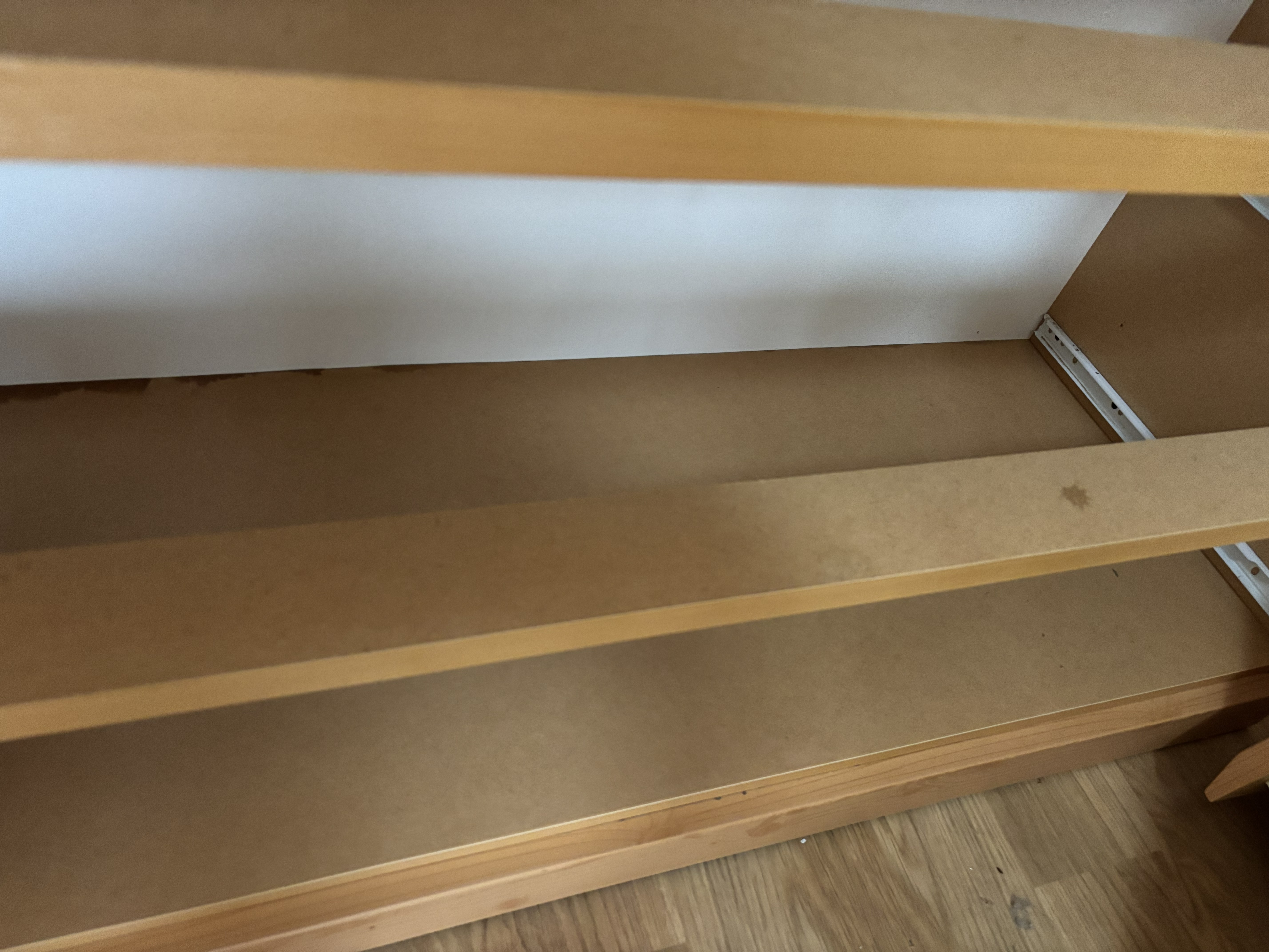 老人ホーム個室のカビ除去・防カビ施工の施工後の状態