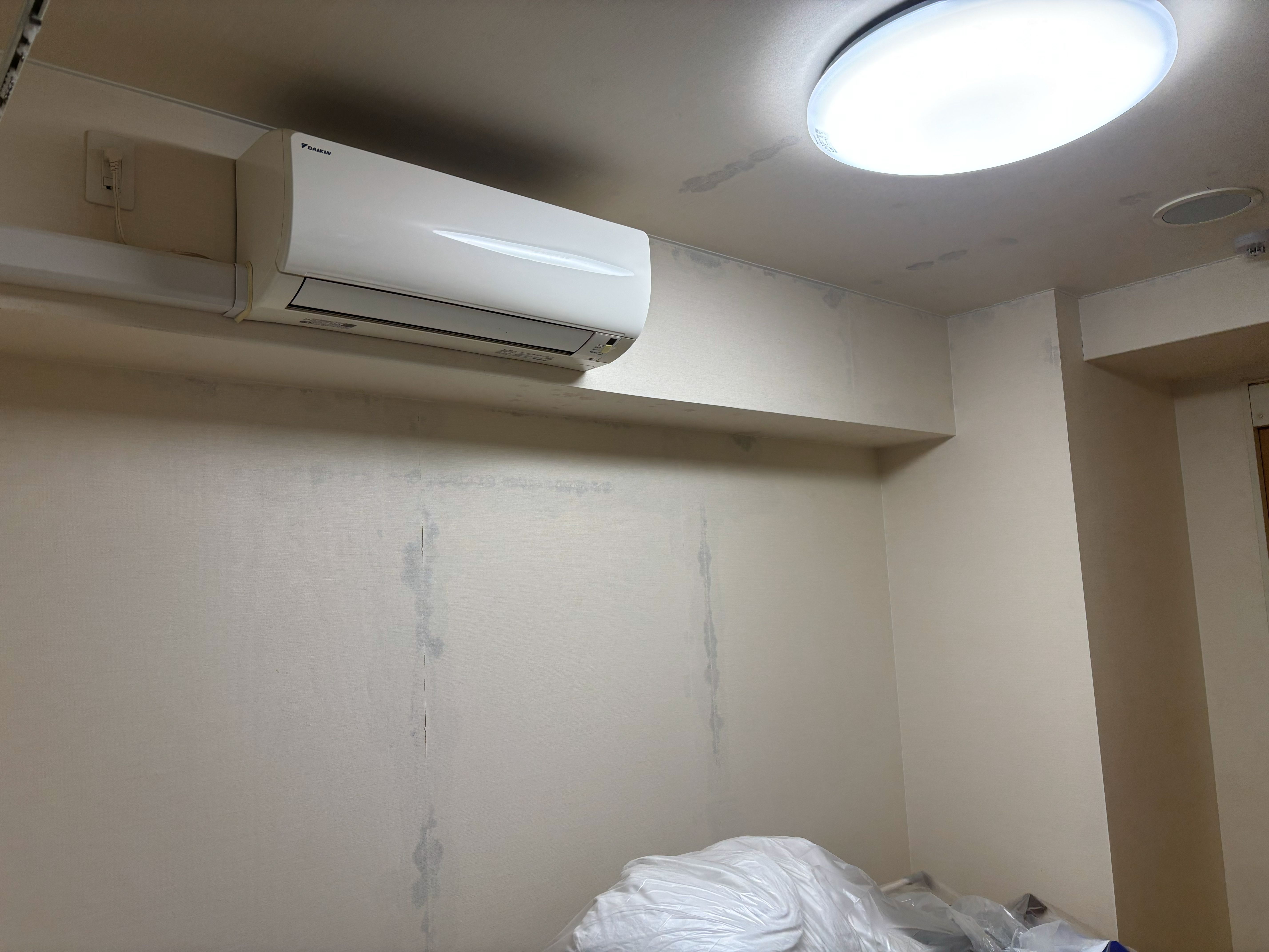 老人ホーム居室の環境改善施工の施工前の状態